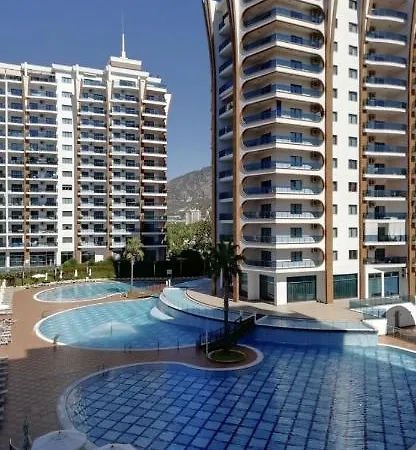 Azura Park -Люксовые Апартаменты В Турции В Комплексе Отеля 5* Apartment *
